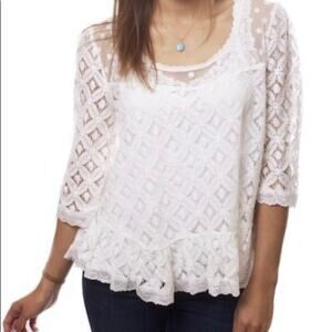 En Creme Frilly Frock Top Ivory Size Large